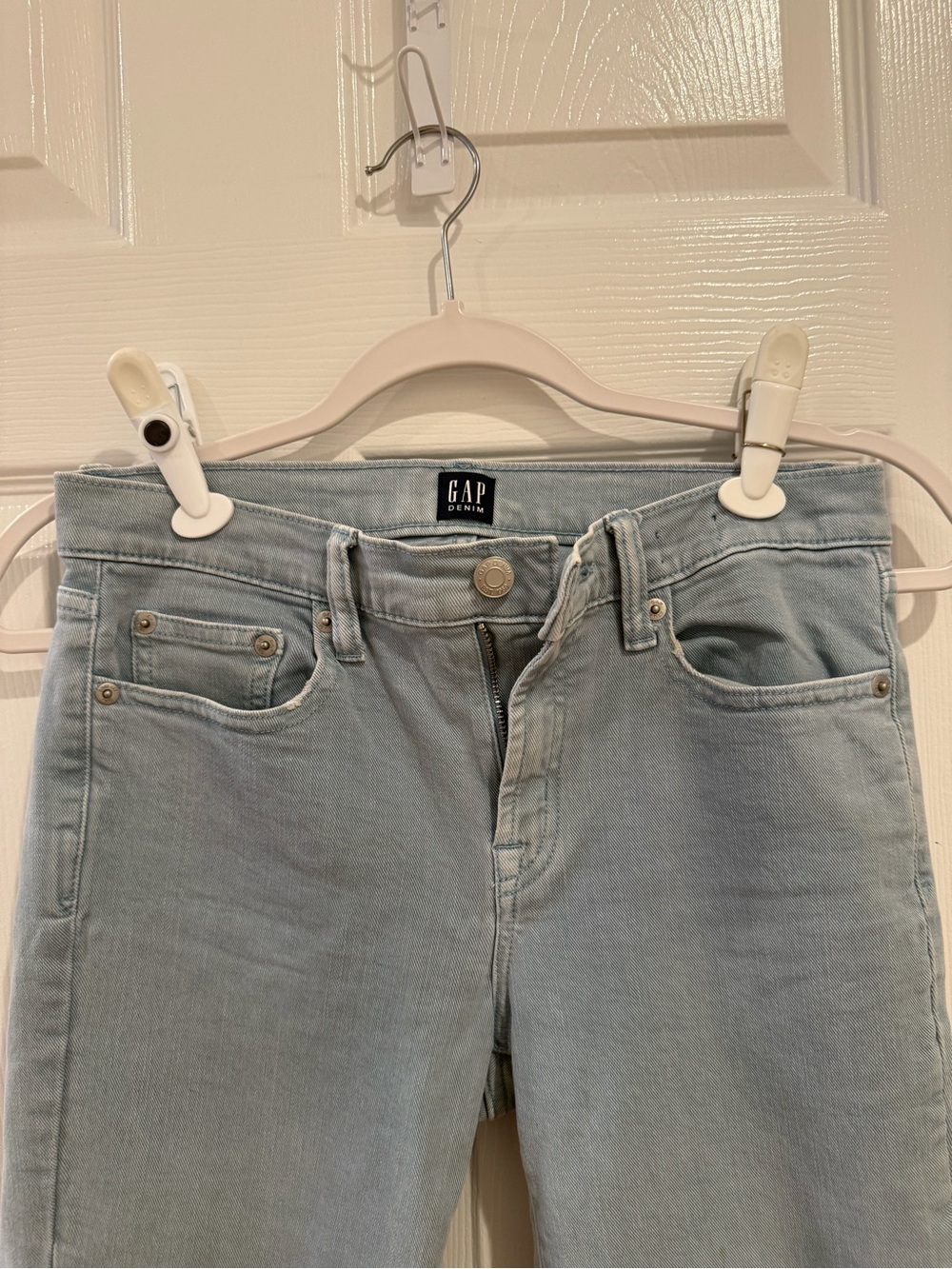 GAP Women's Pale Blue Skinny Jeans